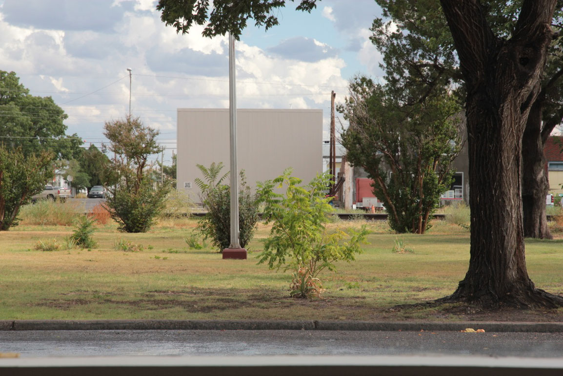 These Walls were built by Donald Judd (One chapter, in Texas)